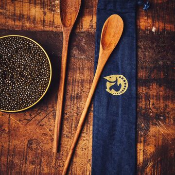 C’est le mois du caviar chez Kaviari !! 🐟💫

Profitez-en pour découvrir ou redécouvrir notre sélection de caviars sur notre site internet www.kaviari.fr !! 🍁🍂

-————————

It’s caviar month at Kaviari!!! 🐟💫

A good occasion to discover or rediscover our selection of caviar on our website www.kaviari.fr (http://www.kaviari.fr/) !!! 🍁🍂

📸 @guillaumeczerw

#kaviari #kaviariparis   #restaurants #caviar #cavi
ardreams #guillaumeczerw